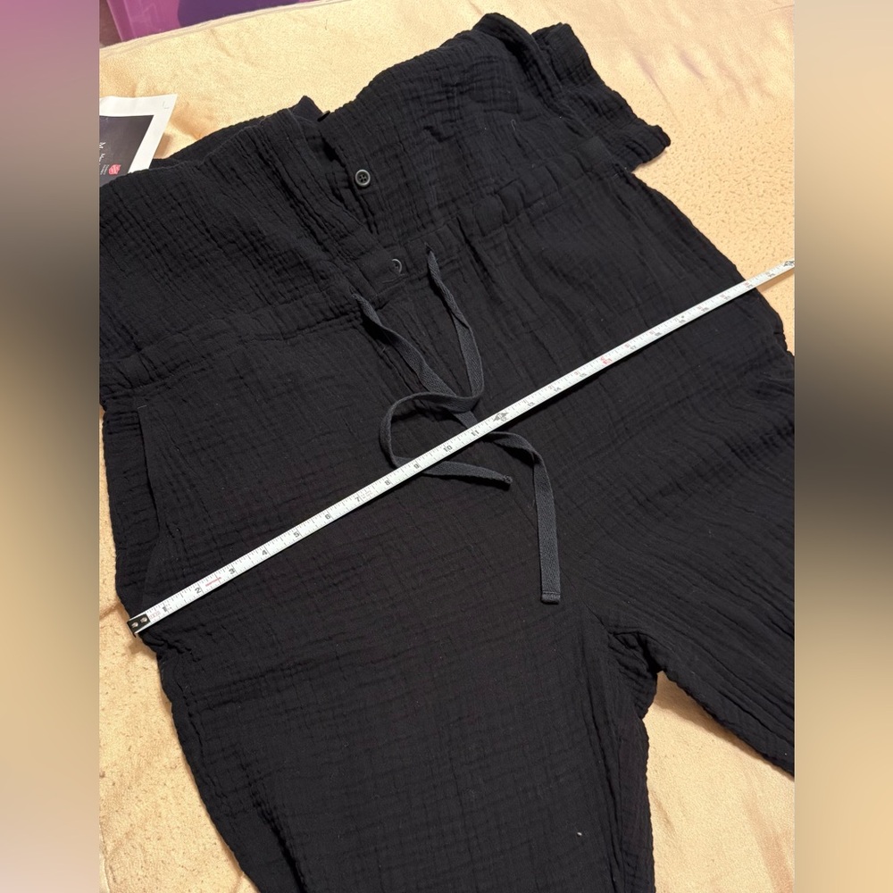 Eileen Fisher Black Gauze Short Sleeve Jumpsuit // Petite Large - Picture 8 of 9